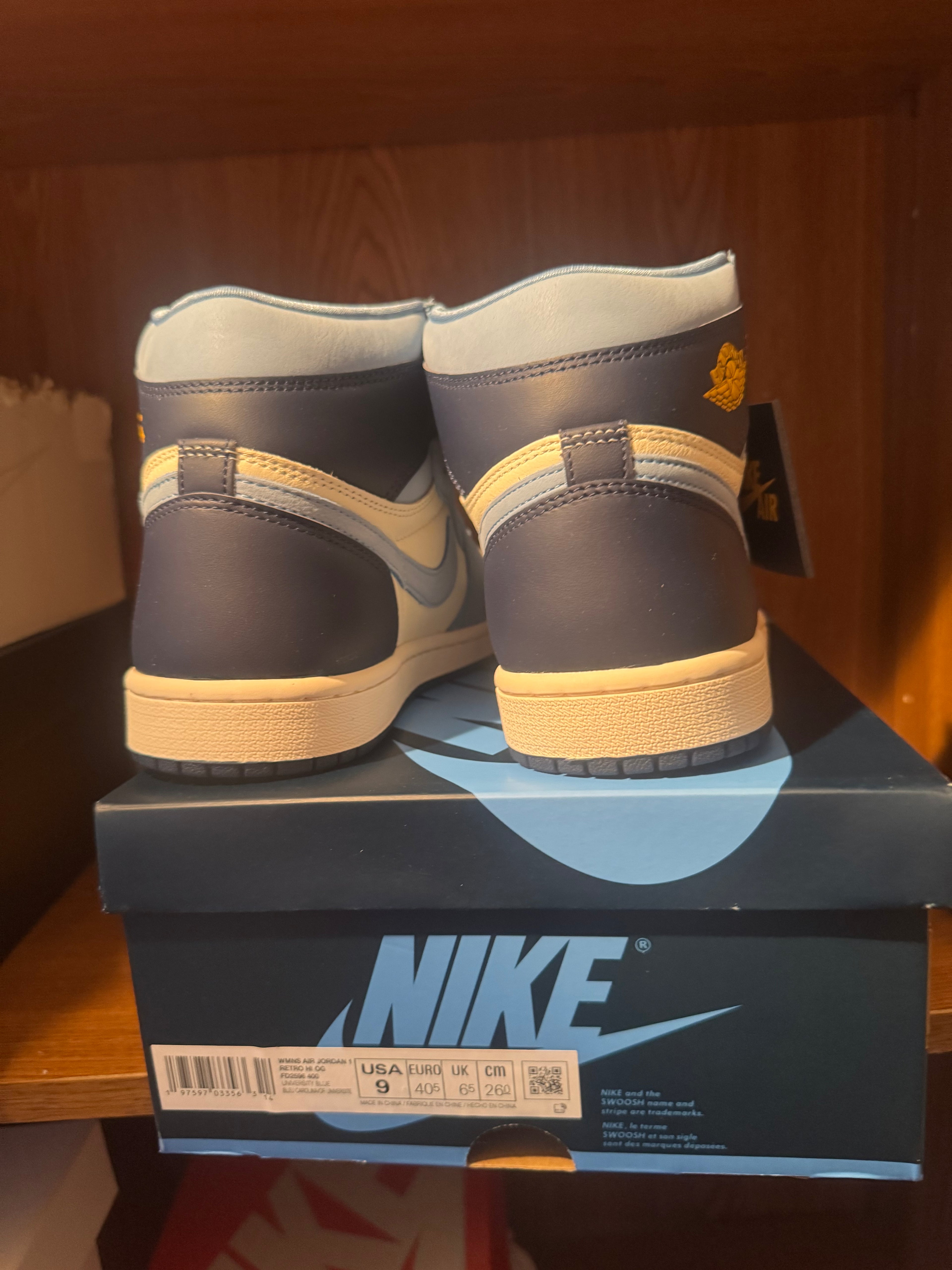 WMNS AIR JORDAN 1 RETRO HI OG