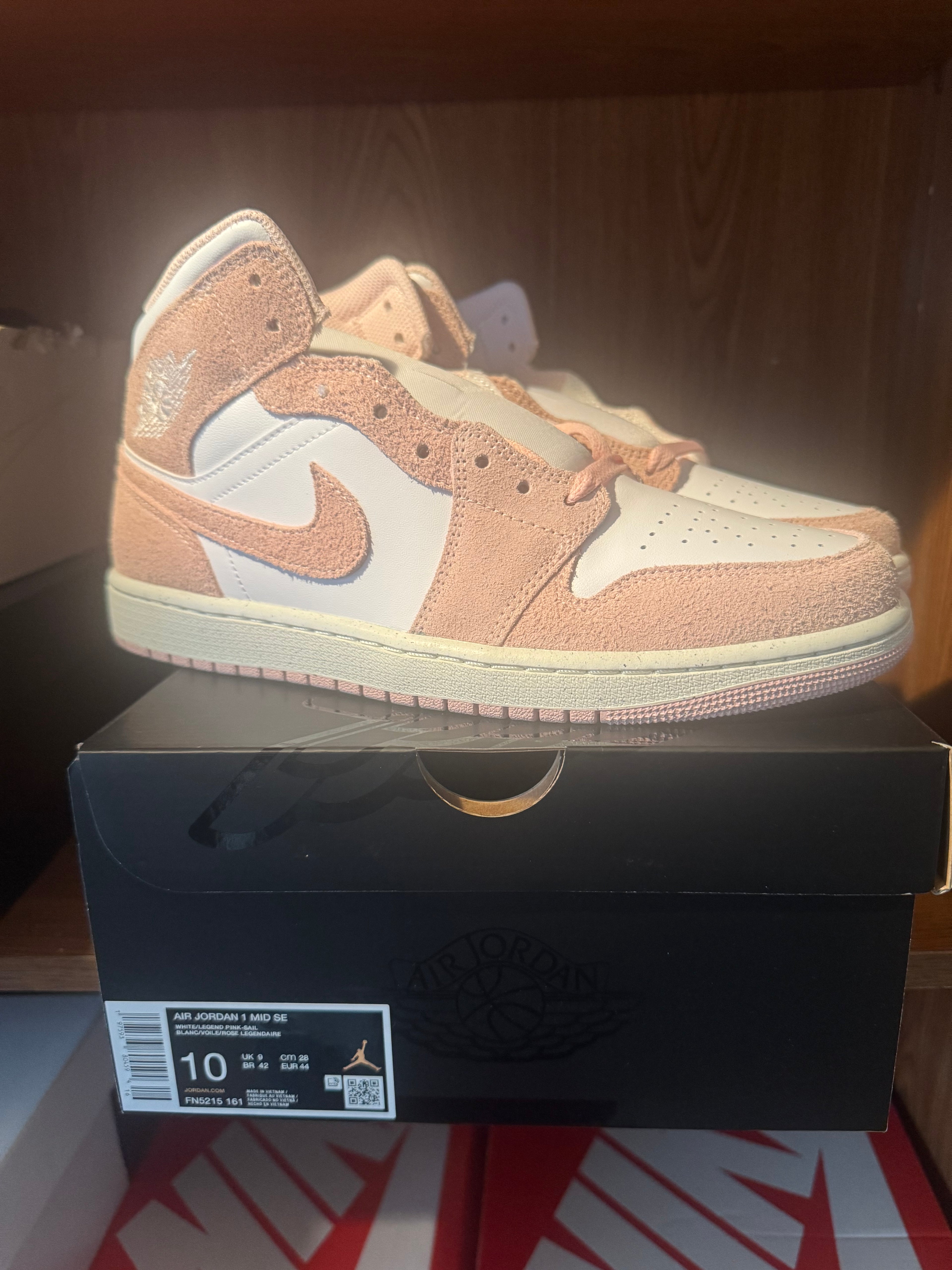 AIR JORDAN 1 MID SE